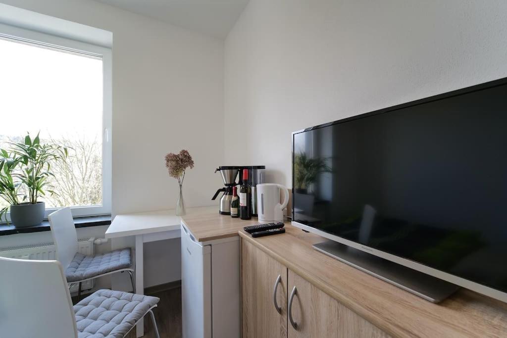 Preiswertes Modernes Gaestezimmer In Aue Bad-Schlema 외부 사진